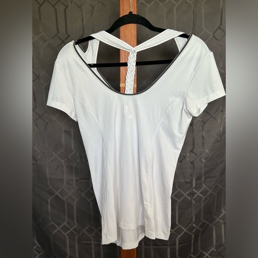 LOLË open back t-shirt size small - Picture 5 of 5
